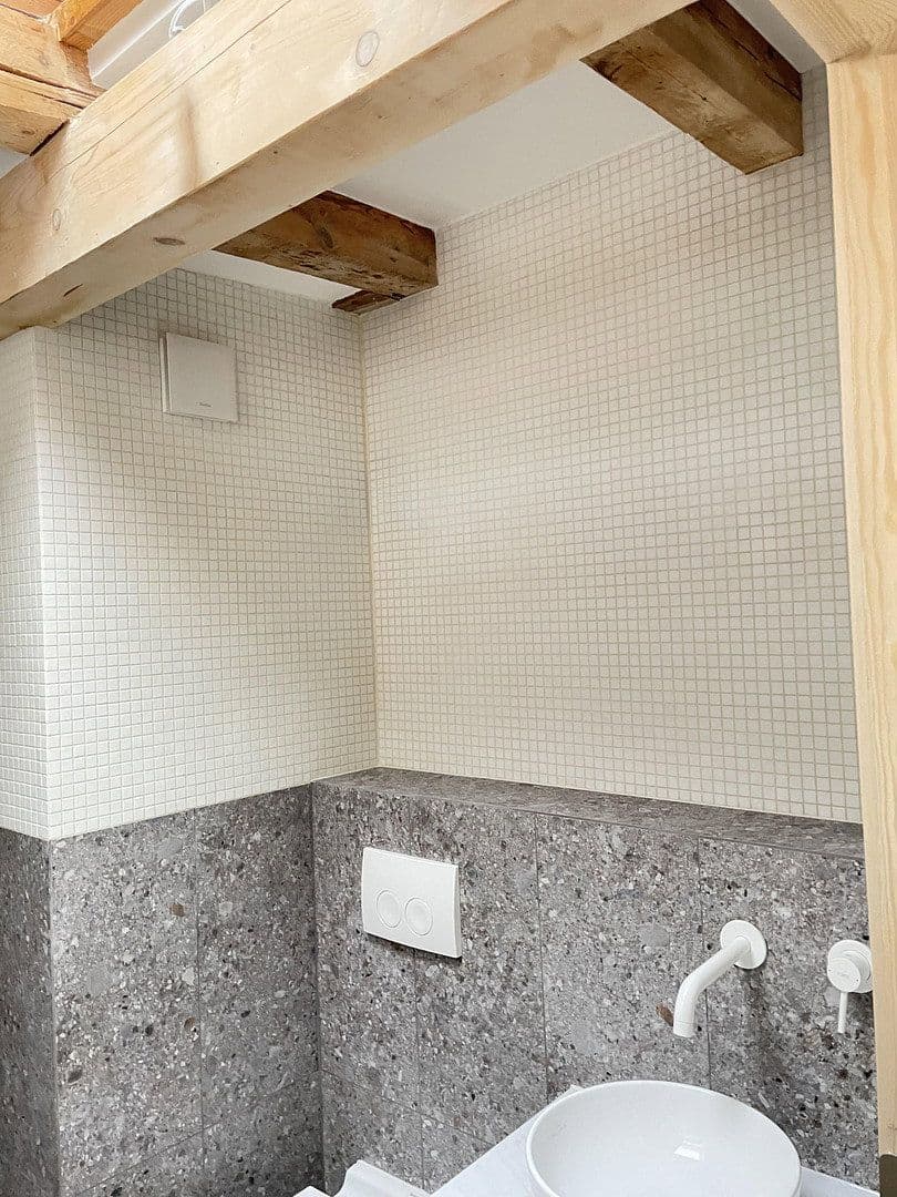 Prodej domu 120 m², pozemek 165 m², Hochsitzweg 115, Berlin, Berlín Prodej domu 120 m², pozemek 165 m², Hochsitzweg 115, Berlin, Berlín