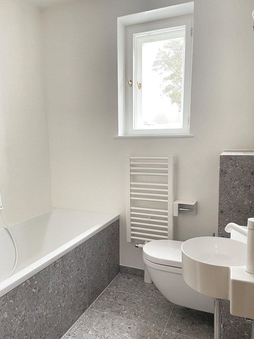 Prodej domu 120 m², pozemek 165 m², Hochsitzweg 115, Berlin, Berlín Prodej domu 120 m², pozemek 165 m², Hochsitzweg 115, Berlin, Berlín