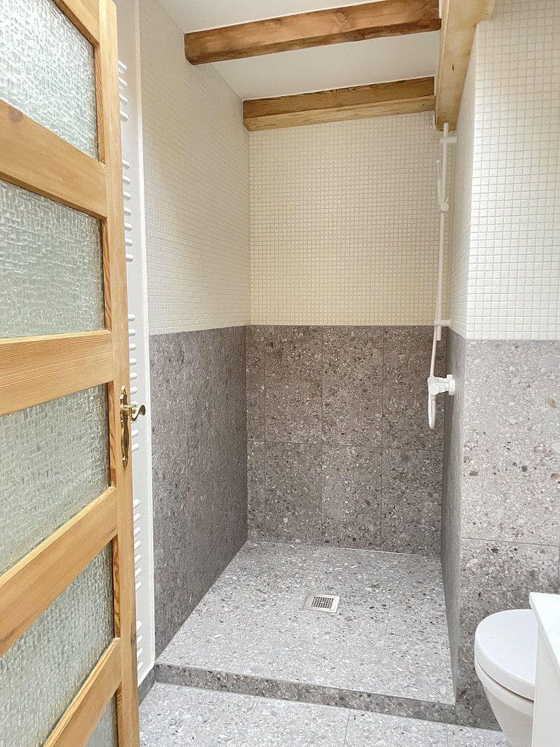 Prodej domu 120 m², pozemek 165 m², Hochsitzweg 115, Berlin, Berlín Prodej domu 120 m², pozemek 165 m², Hochsitzweg 115, Berlin, Berlín