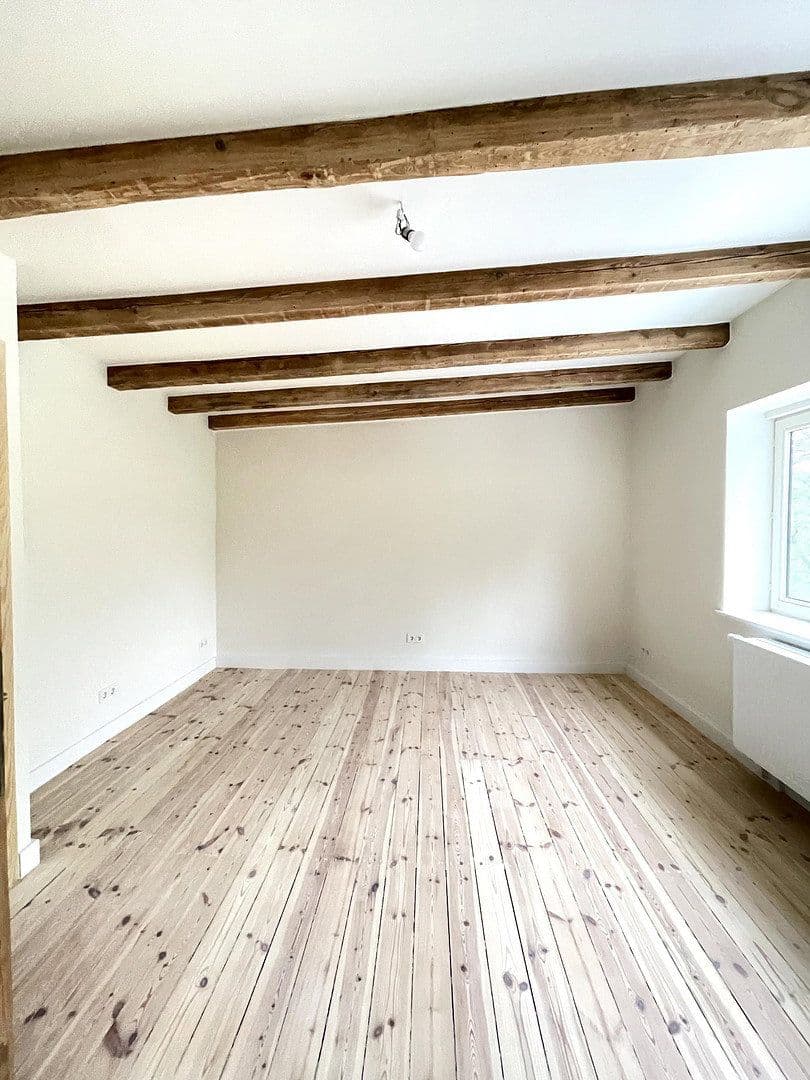 Prodej domu 120 m², pozemek 165 m², Hochsitzweg 115, Berlin, Berlín Prodej domu 120 m², pozemek 165 m², Hochsitzweg 115, Berlin, Berlín