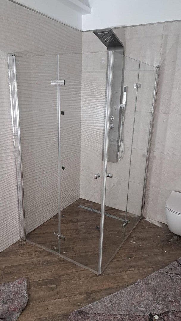 Prodej domu 1.560 m², pozemek 1.070 m², Landsberger Straße 65, Halle, Sasko-Anhaltsko Prodej domu 1.560 m², pozemek 1.070 m², Landsberger Straße 65, Halle, Sasko-Anhaltsko