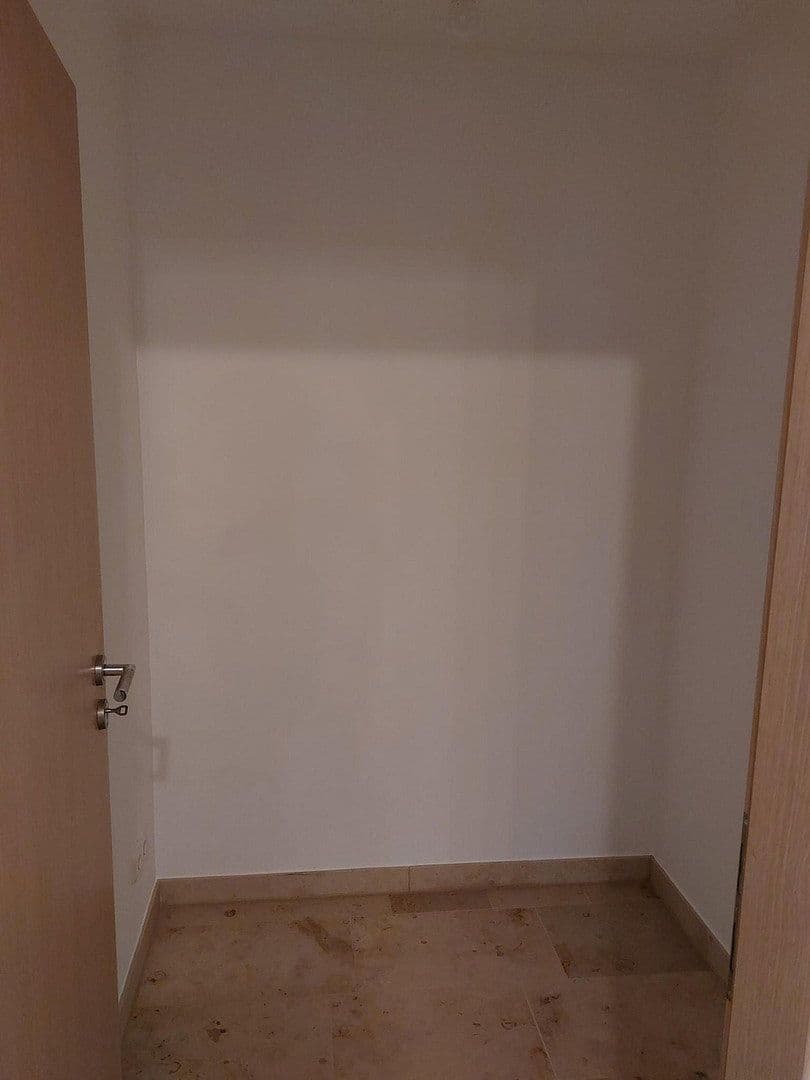 Pronájem bytu 3+1 74 m², Pelka 1a, Hohenkammer, Bavorsko Pronájem bytu 3+1 74 m², Pelka 1a, Hohenkammer, Bavorsko