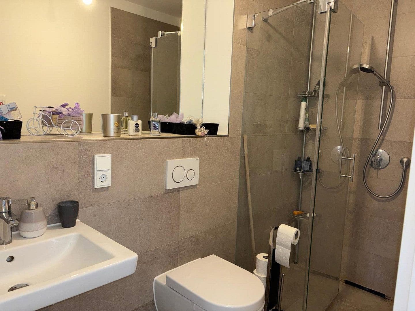 Pronájem bytu 2+1 53 m², Otto-Weidt-Platz, 14, Berlin, Berlín Pronájem bytu 2+1 53 m², Otto-Weidt-Platz, 14, Berlin, Berlín