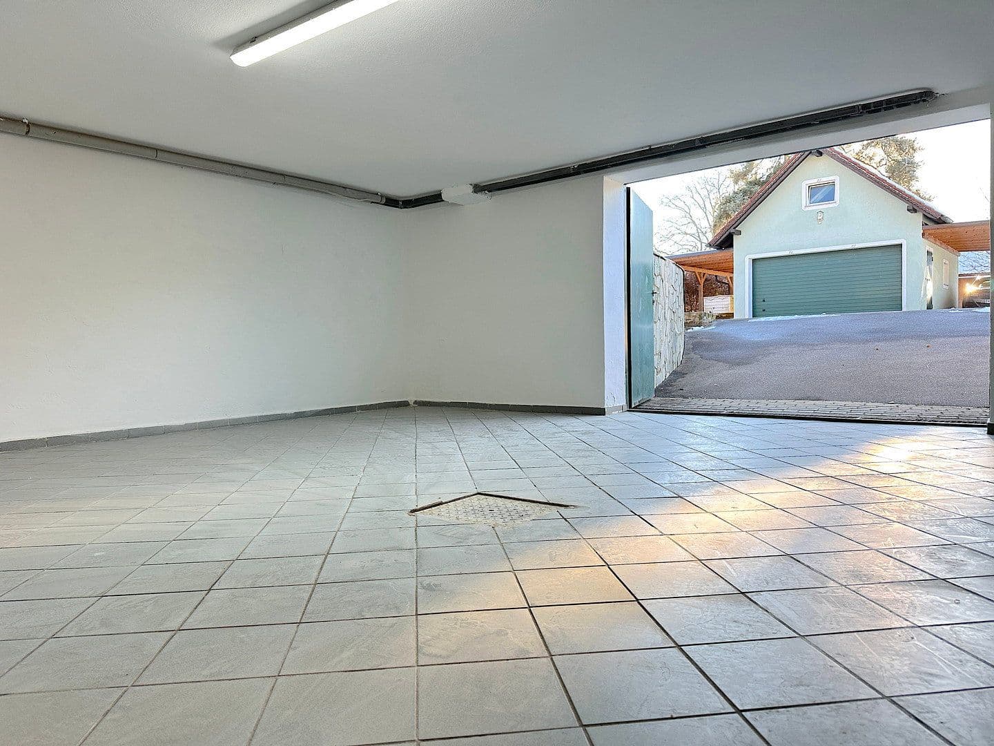 Prodej domu 314 m², pozemek 3.945 m², Lannach, Štýrsko Prodej domu 314 m², pozemek 3.945 m², Lannach, Štýrsko