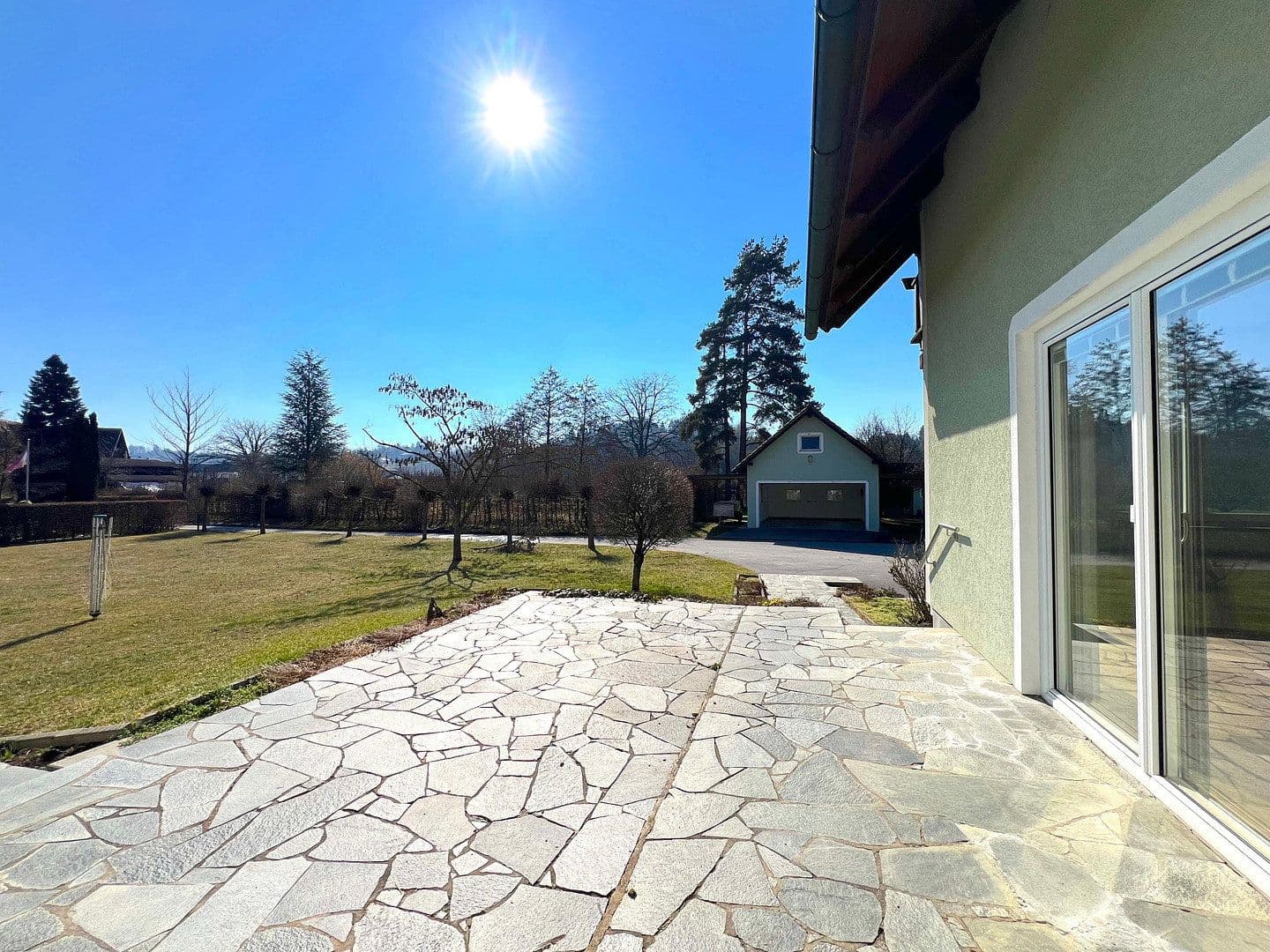 Prodej domu 314 m², pozemek 3.945 m², Lannach, Štýrsko Prodej domu 314 m², pozemek 3.945 m², Lannach, Štýrsko