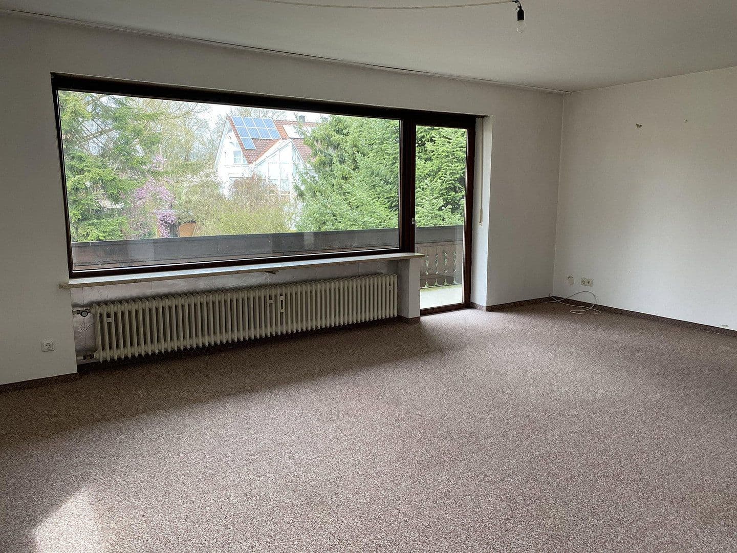 Prodej domu 216 m², pozemek 919 m², Pettendorf, Bavorsko Prodej domu 216 m², pozemek 919 m², Pettendorf, Bavorsko