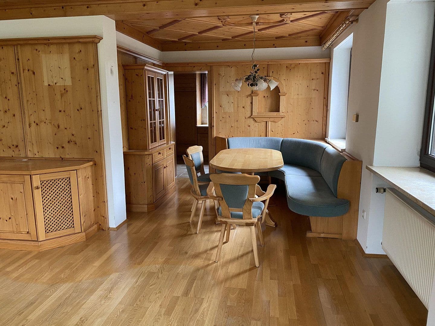 Prodej domu 216 m², pozemek 919 m², Pettendorf, Bavorsko Prodej domu 216 m², pozemek 919 m², Pettendorf, Bavorsko