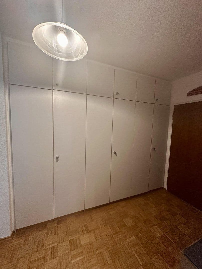 Pronájem bytu 4+1 105 m², Nesselrodestr. 18 b, Köln, Severní Porýní-Vestfálsko Pronájem bytu 4+1 105 m², Nesselrodestr. 18 b, Köln, Severní Porýní-Vestfálsko
