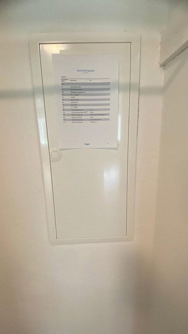 Pronájem bytu 2+1 78 m², Düsseldorf, Severní Porýní-Vestfálsko Pronájem bytu 2+1 78 m², Düsseldorf, Severní Porýní-Vestfálsko