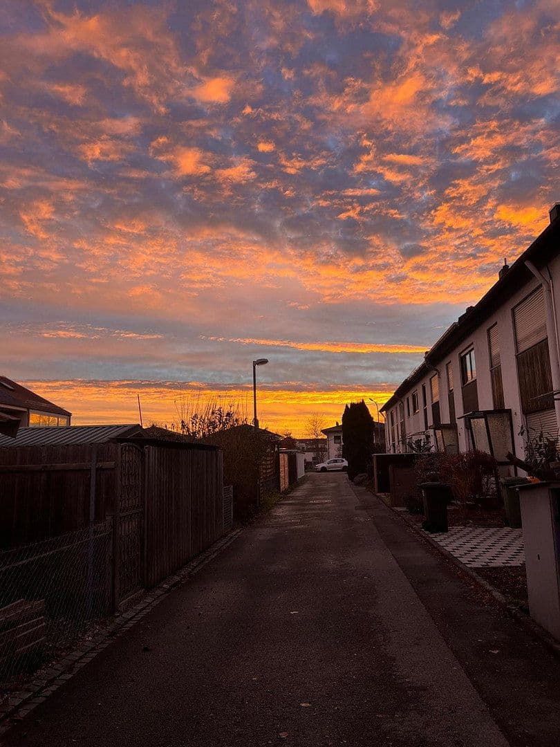 Prodej domu 126 m², pozemek 220 m², Augsburg, Bavorsko Prodej domu 126 m², pozemek 220 m², Augsburg, Bavorsko