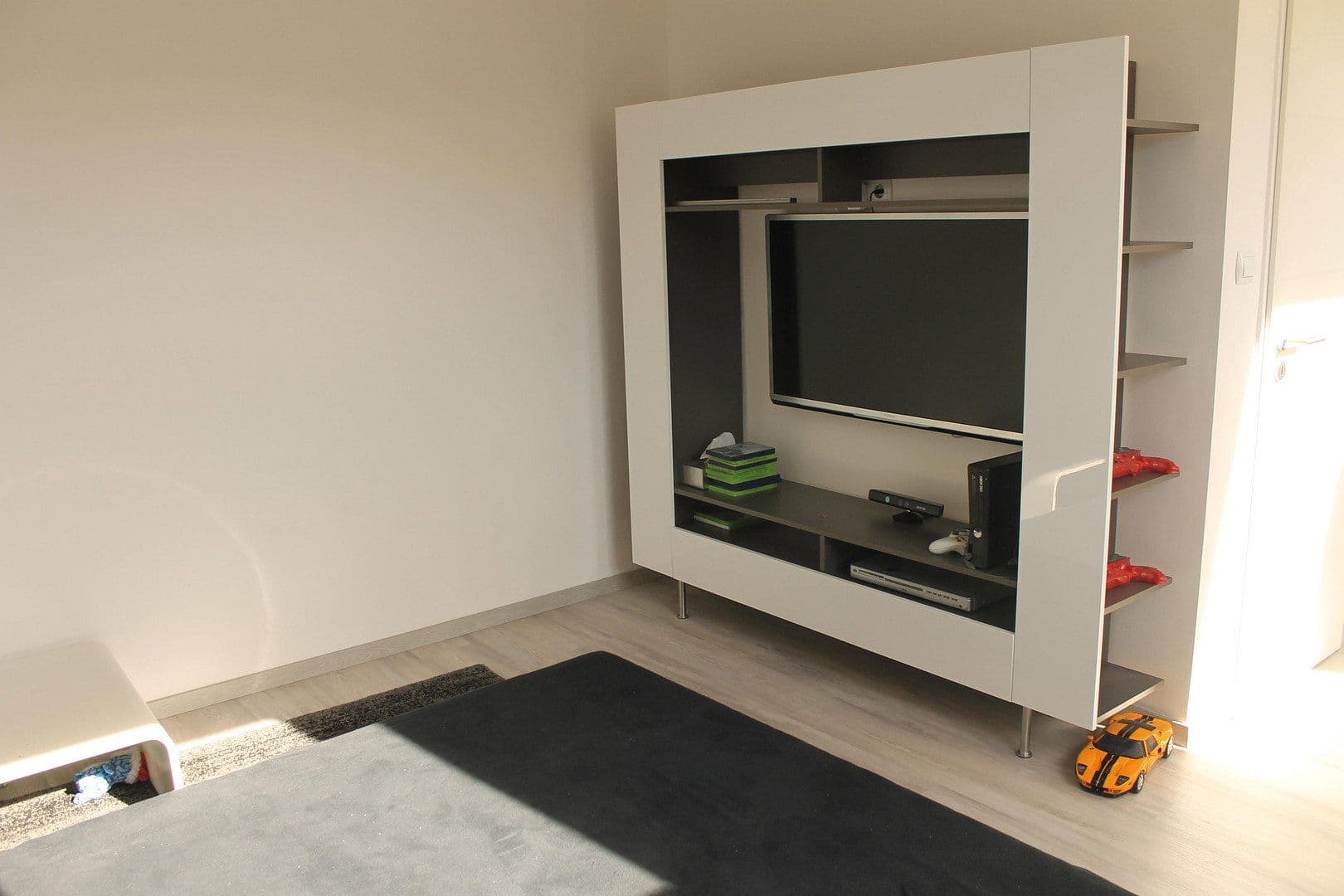 Prodej domu 126 m², pozemek 220 m², Augsburg, Bavorsko Prodej domu 126 m², pozemek 220 m², Augsburg, Bavorsko