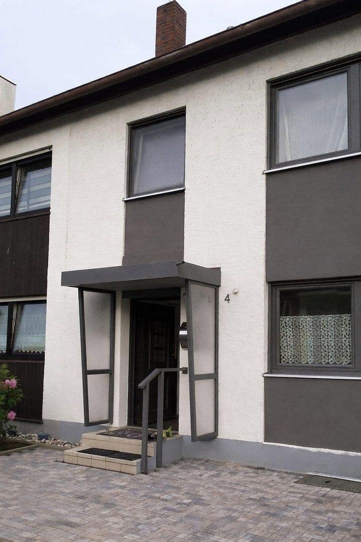 Prodej domu 126 m², pozemek 220 m², Augsburg, Bavorsko Prodej domu 126 m², pozemek 220 m², Augsburg, Bavorsko