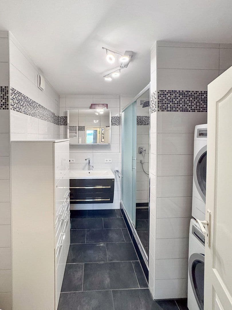 Prodej bytu 3+1 91 m², Berliner Straße, 286, Offenbach am Main, Hessen Prodej bytu 3+1 91 m², Berliner Straße, 286, Offenbach am Main, Hessen