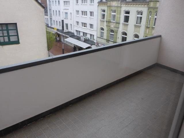 Pronájem bytu 3+1 87 m², Kölner Str. 17, Leverkusen, Severní Porýní-Vestfálsko Pronájem bytu 3+1 87 m², Kölner Str. 17, Leverkusen, Severní Porýní-Vestfálsko