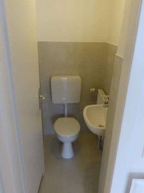 Pronájem bytu 3+1 87 m², Kölner Str. 17, Leverkusen, Severní Porýní-Vestfálsko Pronájem bytu 3+1 87 m², Kölner Str. 17, Leverkusen, Severní Porýní-Vestfálsko