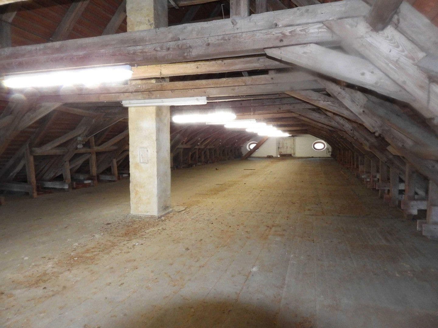 Prodej domu 104 m², pozemek 7.745 m², Neuhaus am Inn, Bavorsko Prodej domu 104 m², pozemek 7.745 m², Neuhaus am Inn, Bavorsko