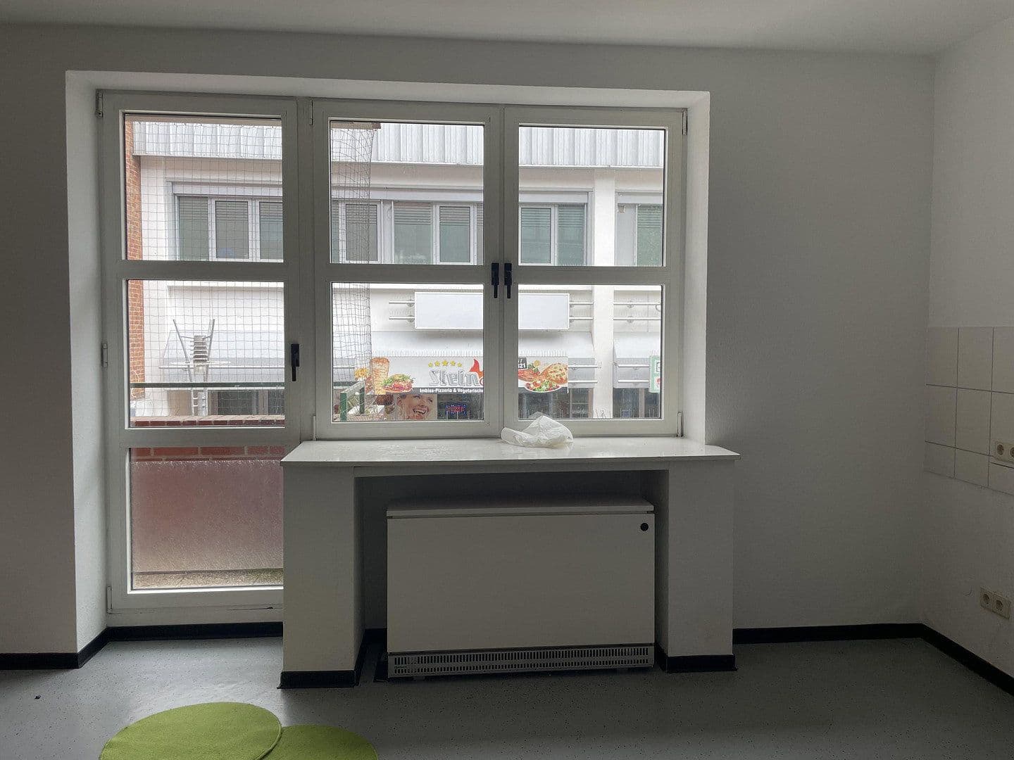 Pronájem bytu 3+1 114 m², Meckenheim, Severní Porýní-Vestfálsko Pronájem bytu 3+1 114 m², Meckenheim, Severní Porýní-Vestfálsko