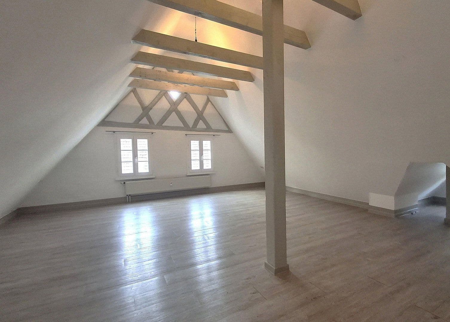 Pronájem bytu 2+1 41 m², Horb am Neckar, Bádensko-Württembersko Pronájem bytu 2+1 41 m², Horb am Neckar, Bádensko-Württembersko