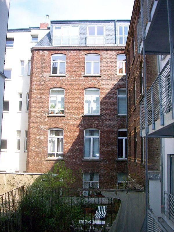 Prodej bytu 3+1 70 m², Köln, Severní Porýní-Vestfálsko Prodej bytu 3+1 70 m², Köln, Severní Porýní-Vestfálsko