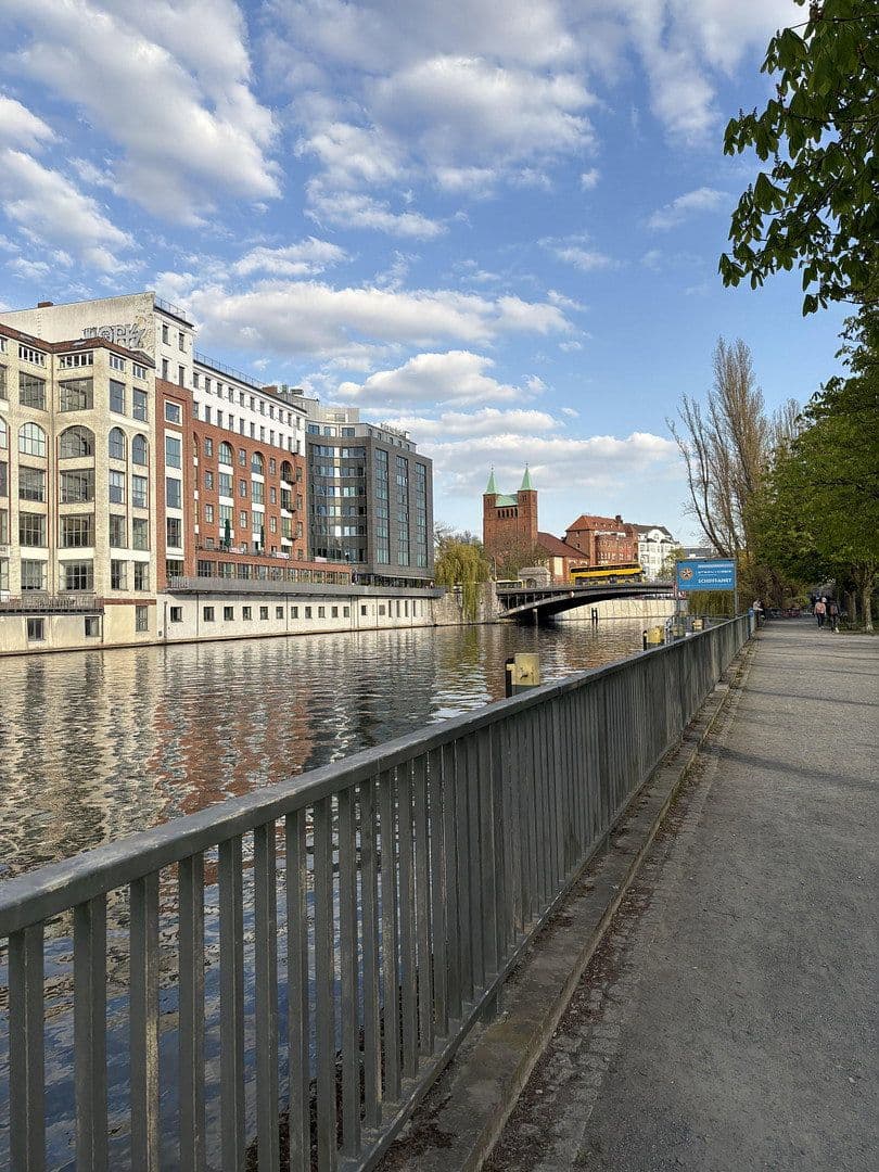 Pronájem bytu 2+1 62 m², Heisenbergstr. 3, Berlin, Berlín Pronájem bytu 2+1 62 m², Heisenbergstr. 3, Berlin, Berlín