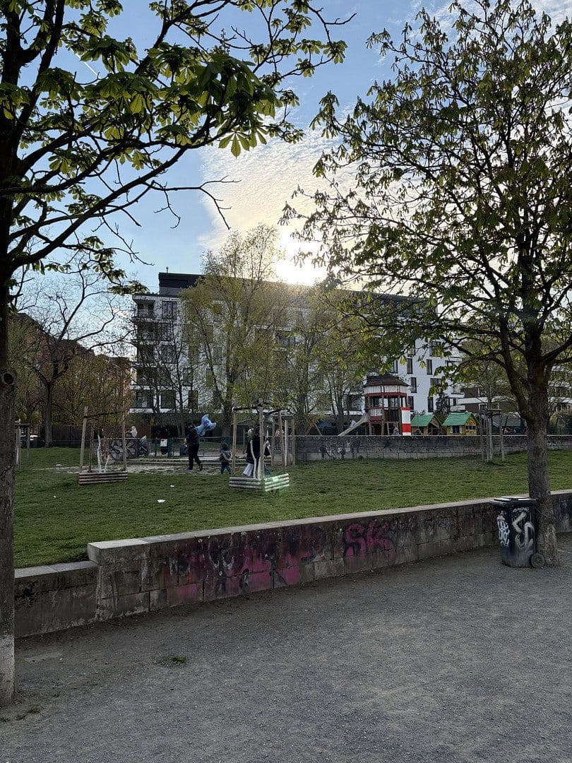 Pronájem bytu 2+1 62 m², Heisenbergstr. 3, Berlin, Berlín Pronájem bytu 2+1 62 m², Heisenbergstr. 3, Berlin, Berlín