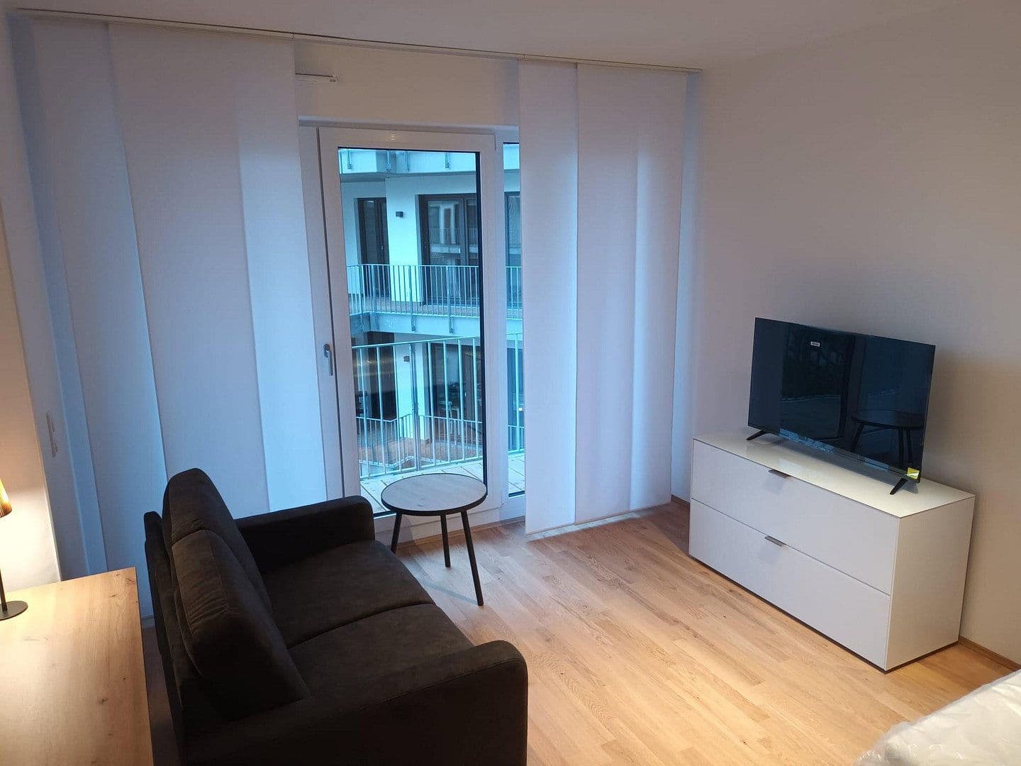 Pronájem bytu 1+1 41 m², Ludwig-Feuerbach-Straße 4, Nürnberg, Bavorsko Pronájem bytu 1+1 41 m², Ludwig-Feuerbach-Straße 4, Nürnberg, Bavorsko