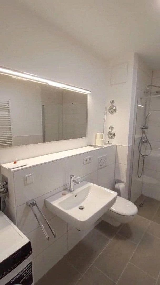 Pronájem bytu 1+1 41 m², Ludwig-Feuerbach-Straße 4, Nürnberg, Bavorsko Pronájem bytu 1+1 41 m², Ludwig-Feuerbach-Straße 4, Nürnberg, Bavorsko