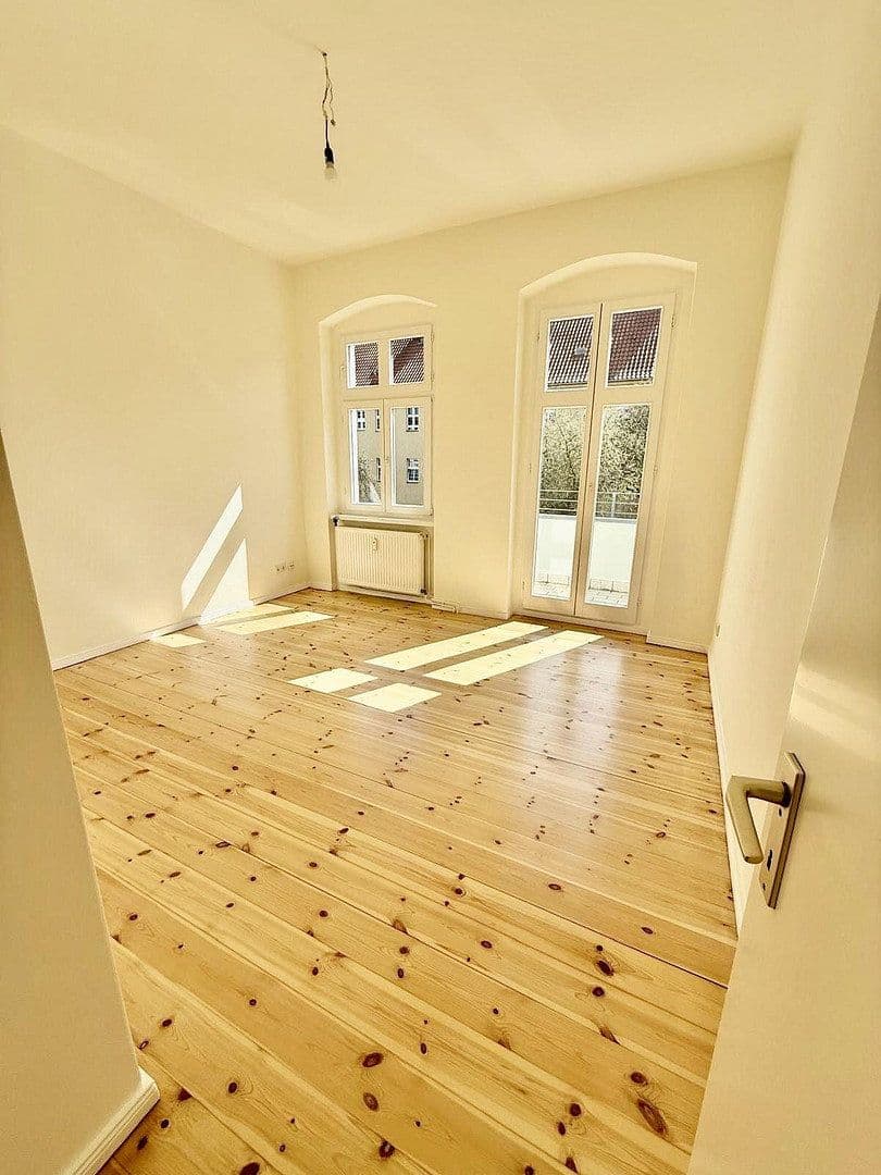 Prodej bytu 3+1 75 m², Berlin, Berlín Prodej bytu 3+1 75 m², Berlin, Berlín