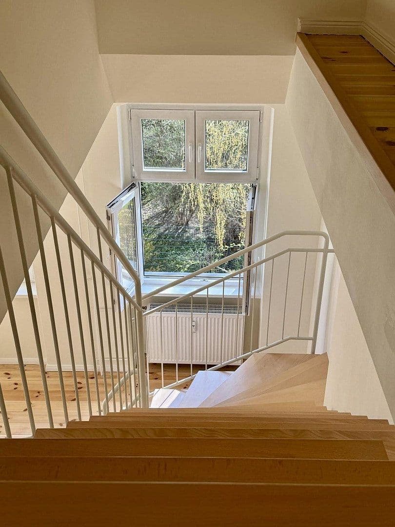 Prodej bytu 3+1 75 m², Berlin, Berlín Prodej bytu 3+1 75 m², Berlin, Berlín