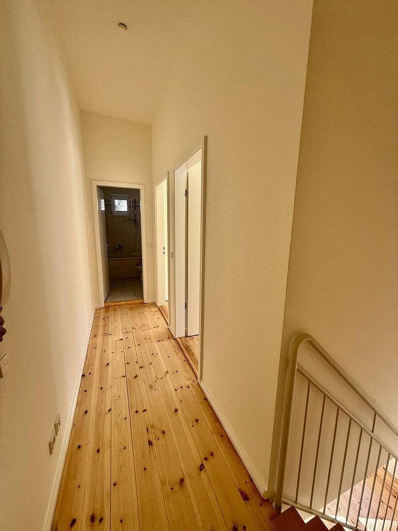 Prodej bytu 3+1 75 m², Berlin, Berlín Prodej bytu 3+1 75 m², Berlin, Berlín