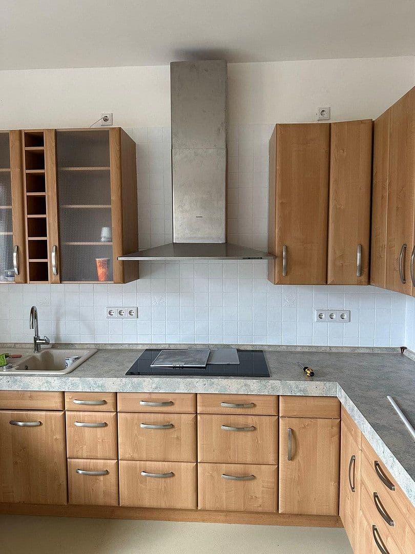 Pronájem bytu 4+1 123 m², Lessingstraße 6, Hermsdorf, Durynsko Pronájem bytu 4+1 123 m², Lessingstraße 6, Hermsdorf, Durynsko