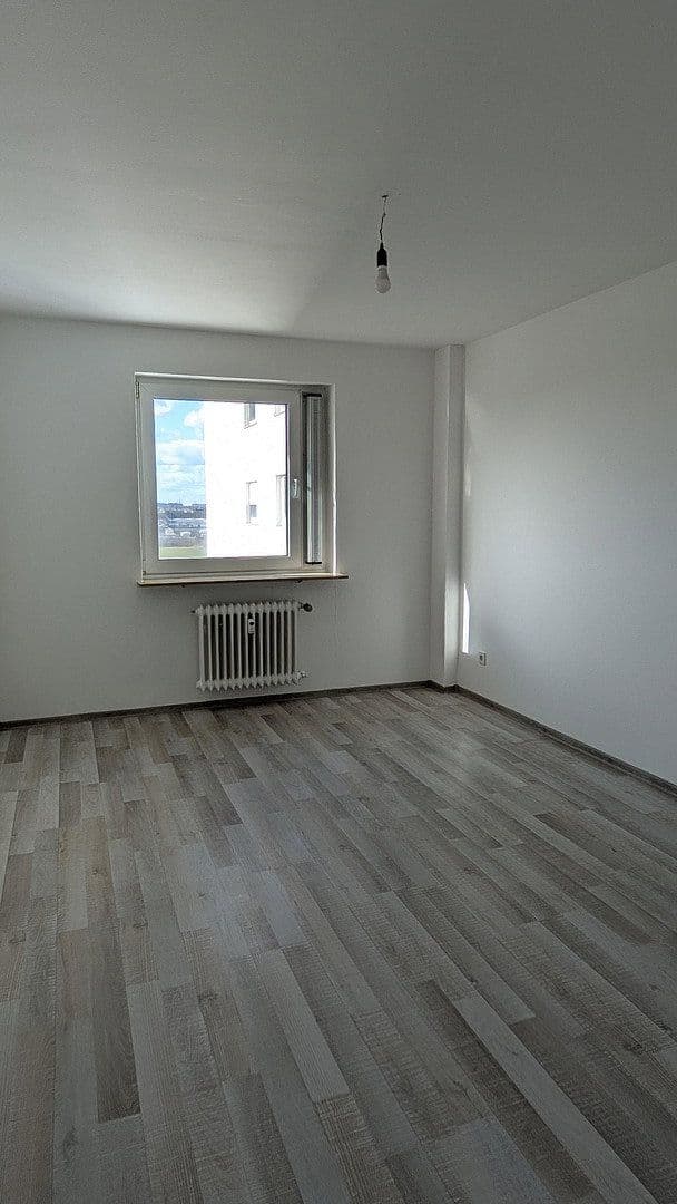 Pronájem bytu 2+1 58 m², Erlangen, Bavorsko Pronájem bytu 2+1 58 m², Erlangen, Bavorsko