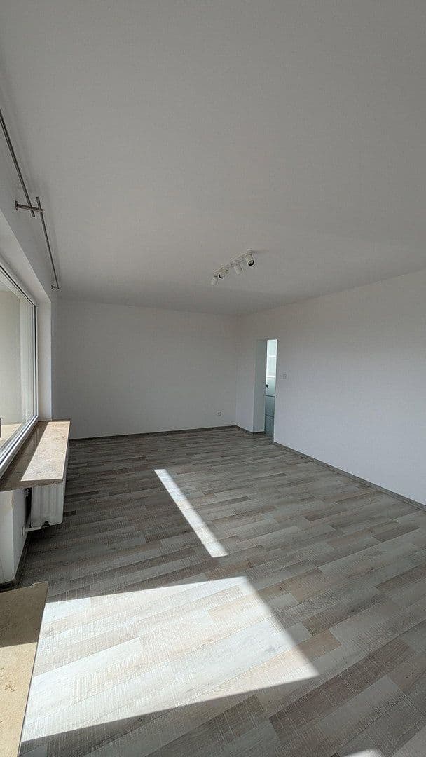 Pronájem bytu 2+1 58 m², Erlangen, Bavorsko Pronájem bytu 2+1 58 m², Erlangen, Bavorsko