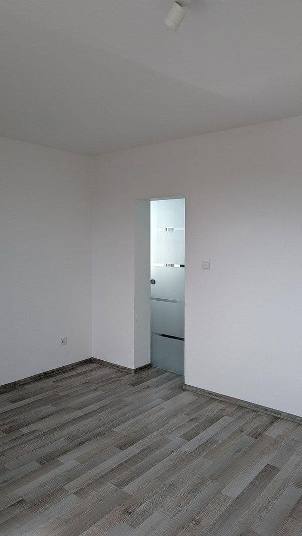 Pronájem bytu 2+1 58 m², Erlangen, Bavorsko Pronájem bytu 2+1 58 m², Erlangen, Bavorsko