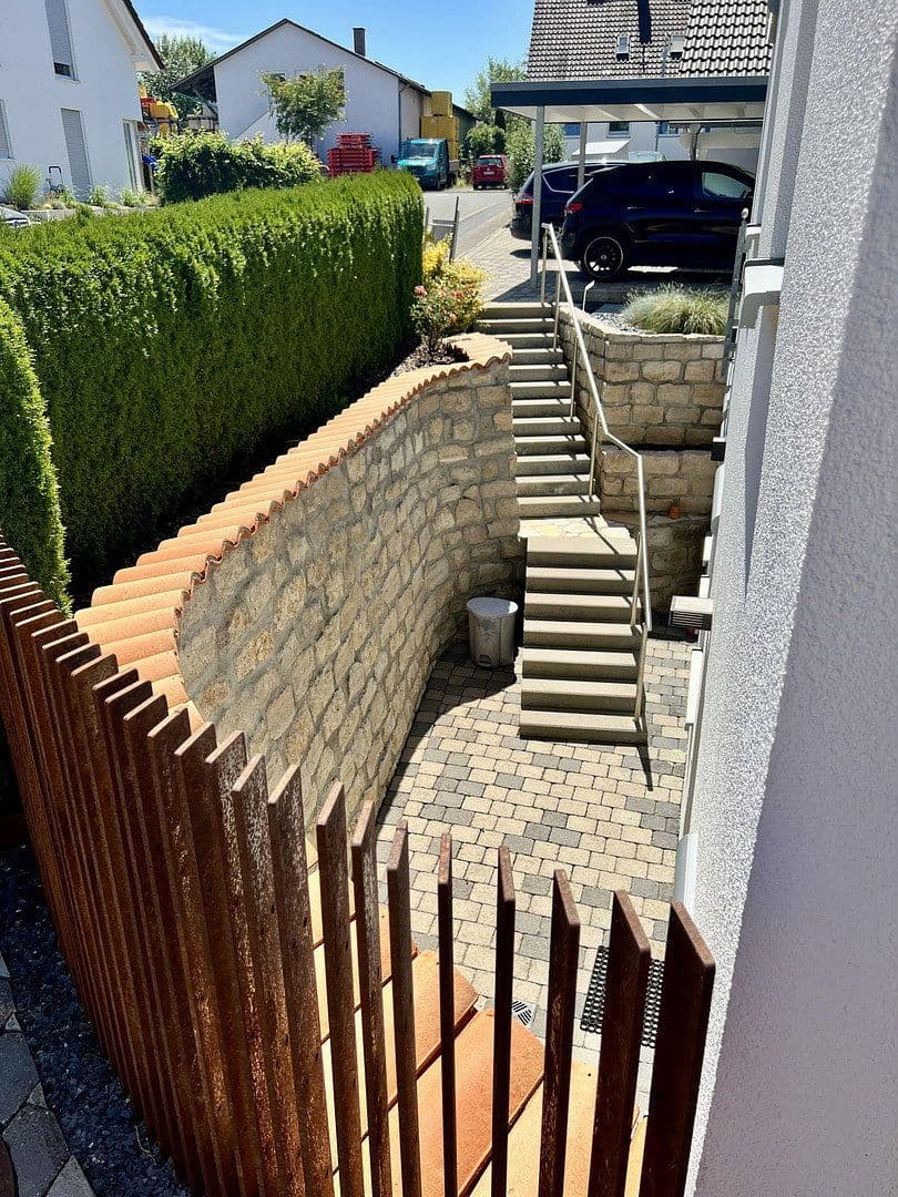 Prodej domu 248 m², pozemek 458 m², Bondorf, Bádensko-Württembersko Prodej domu 248 m², pozemek 458 m², Bondorf, Bádensko-Württembersko