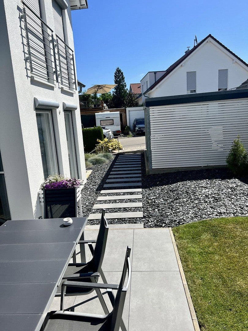 Prodej domu 248 m², pozemek 458 m², Bondorf, Bádensko-Württembersko Prodej domu 248 m², pozemek 458 m², Bondorf, Bádensko-Württembersko