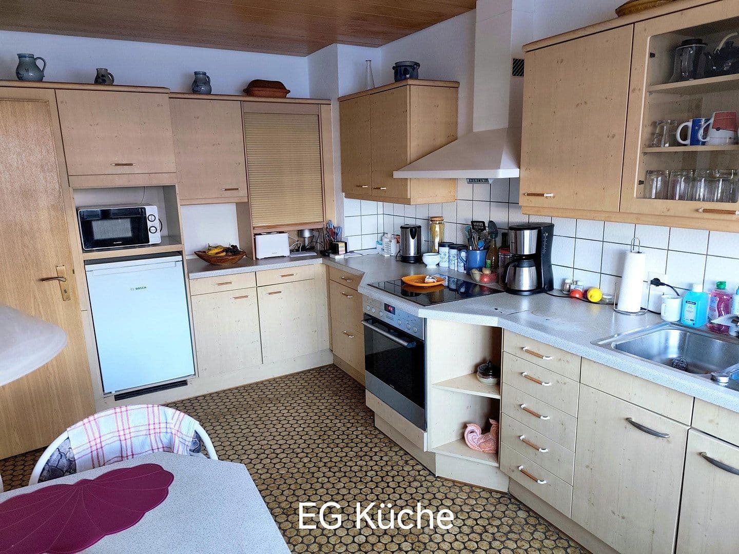 Prodej domu 130 m², pozemek 226 m², Reutlingen, Bádensko-Württembersko Prodej domu 130 m², pozemek 226 m², Reutlingen, Bádensko-Württembersko
