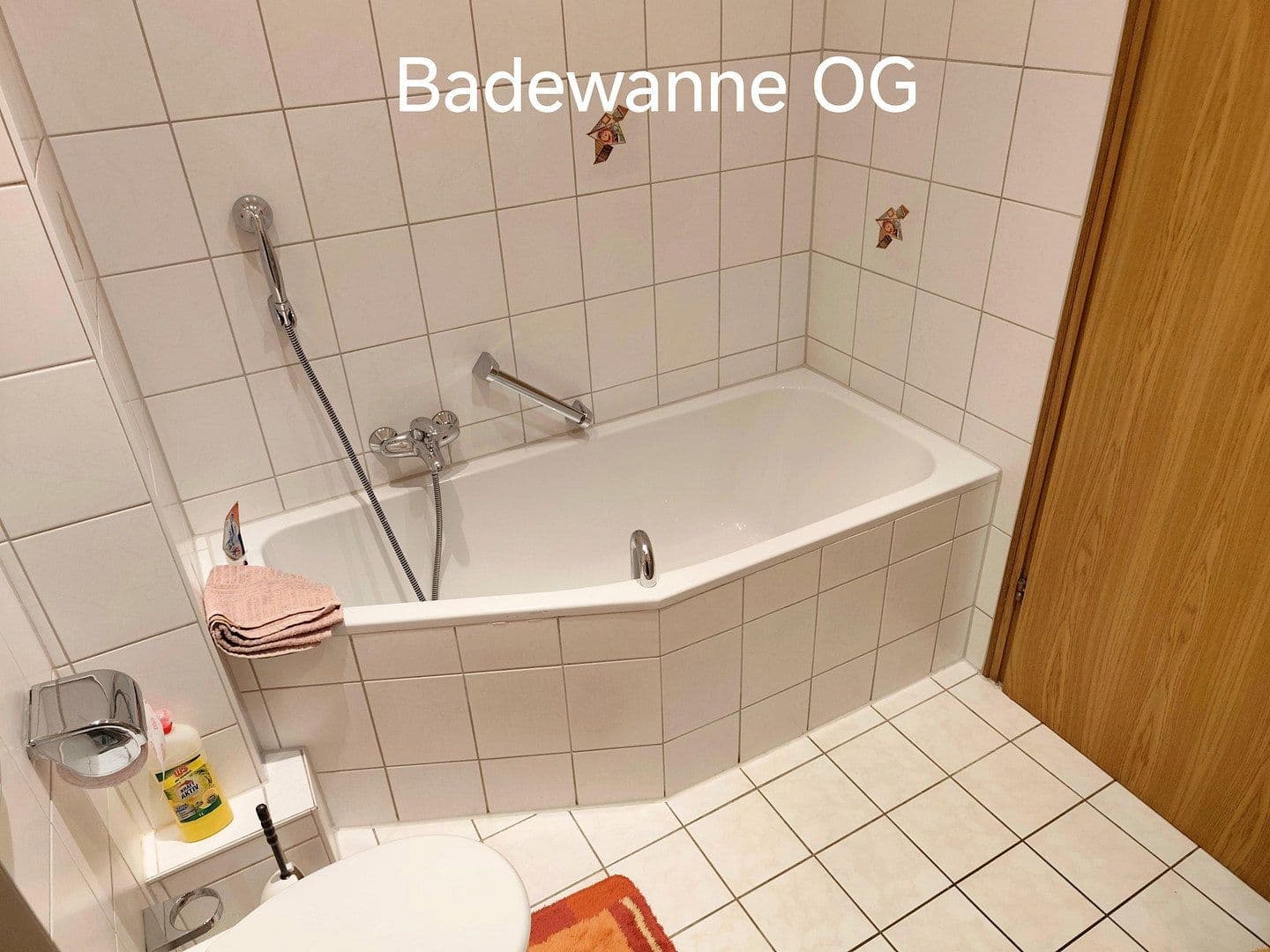 Prodej domu 130 m², pozemek 226 m², Reutlingen, Bádensko-Württembersko Prodej domu 130 m², pozemek 226 m², Reutlingen, Bádensko-Württembersko