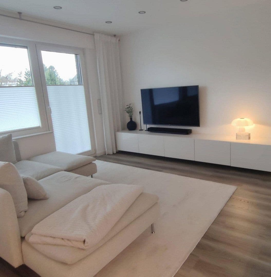 Pronájem bytu 4+1 92 m², Mulheim an der Ruhr, Severní Porýní-Vestfálsko Pronájem bytu 4+1 92 m², Mulheim an der Ruhr, Severní Porýní-Vestfálsko