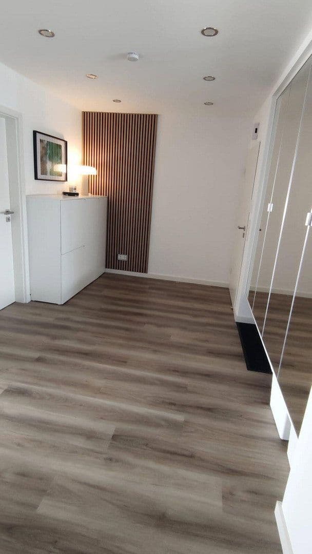 Pronájem bytu 4+1 92 m², Mulheim an der Ruhr, Severní Porýní-Vestfálsko Pronájem bytu 4+1 92 m², Mulheim an der Ruhr, Severní Porýní-Vestfálsko