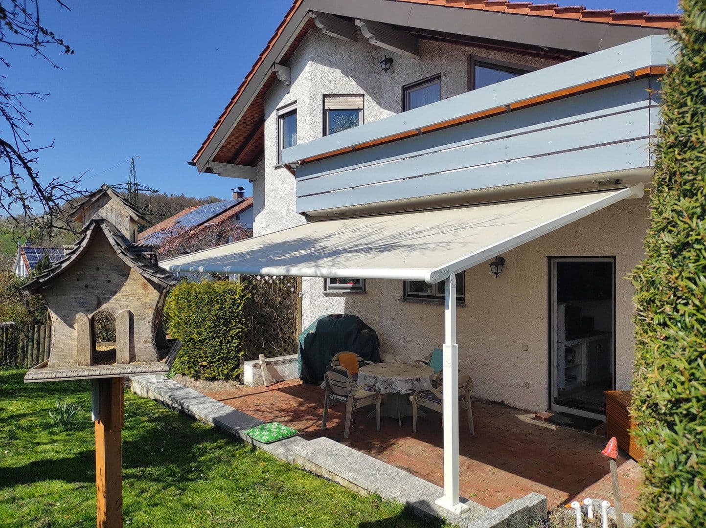 Prodej domu 330 m², pozemek 939 m², Kirchheim unter Teck, Bádensko-Württembersko Prodej domu 330 m², pozemek 939 m², Kirchheim unter Teck, Bádensko-Württembersko