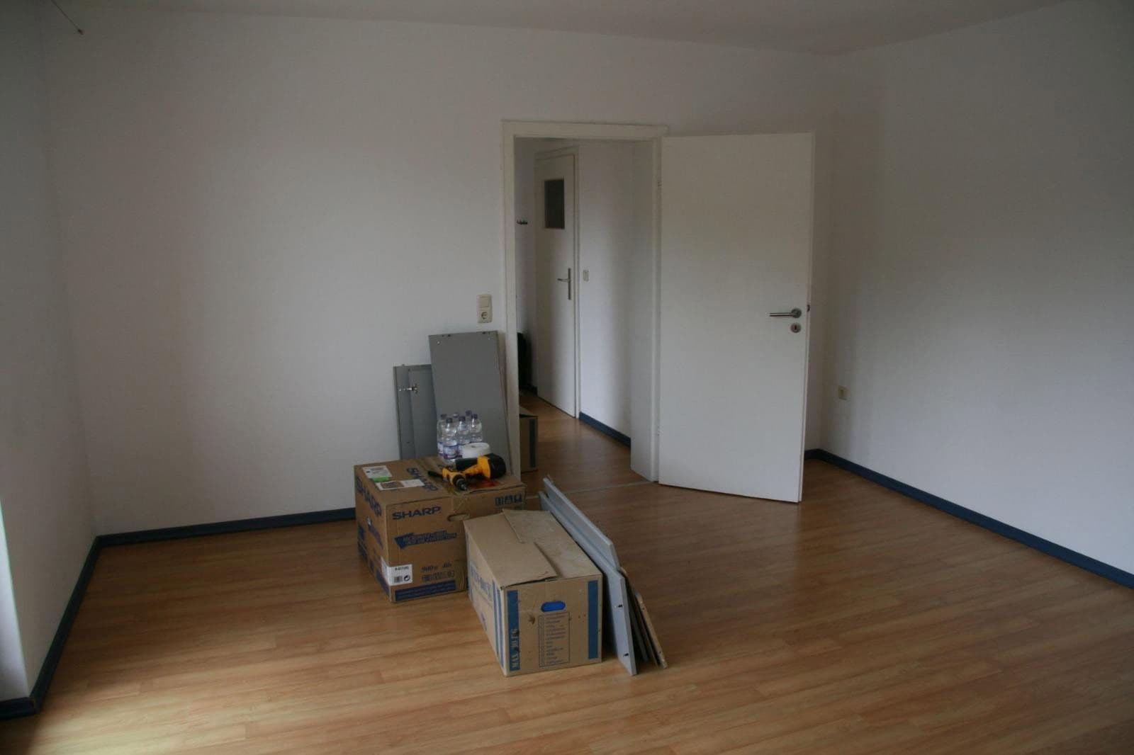 Pronájem bytu 1+1 40 m², Königsberger Straße 12, Vechelde, Dolní Sasko Pronájem bytu 1+1 40 m², Königsberger Straße 12, Vechelde, Dolní Sasko