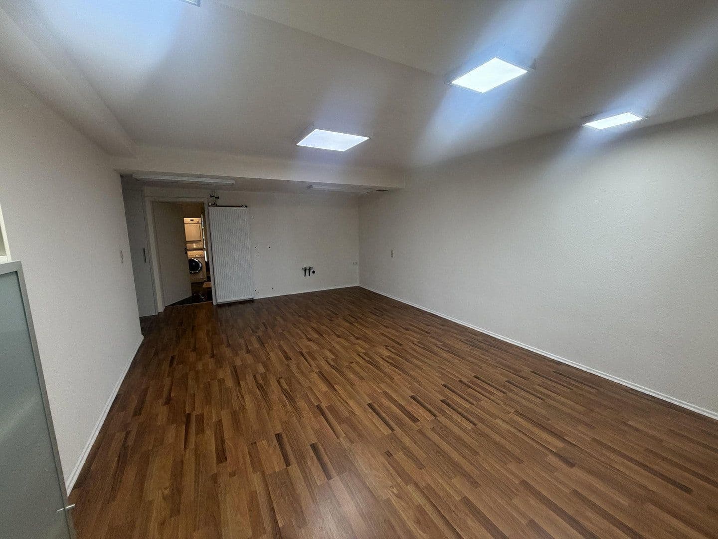 Prodej domu 205 m², pozemek 560 m², Haselweg 3, Jestetten, Bádensko-Württembersko Prodej domu 205 m², pozemek 560 m², Haselweg 3, Jestetten, Bádensko-Württembersko