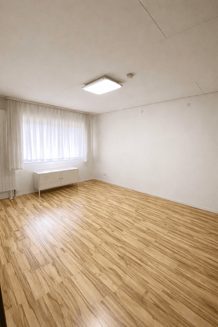 Prodej domu 205 m², pozemek 560 m², Haselweg 3, Jestetten, Bádensko-Württembersko Prodej domu 205 m², pozemek 560 m², Haselweg 3, Jestetten, Bádensko-Württembersko