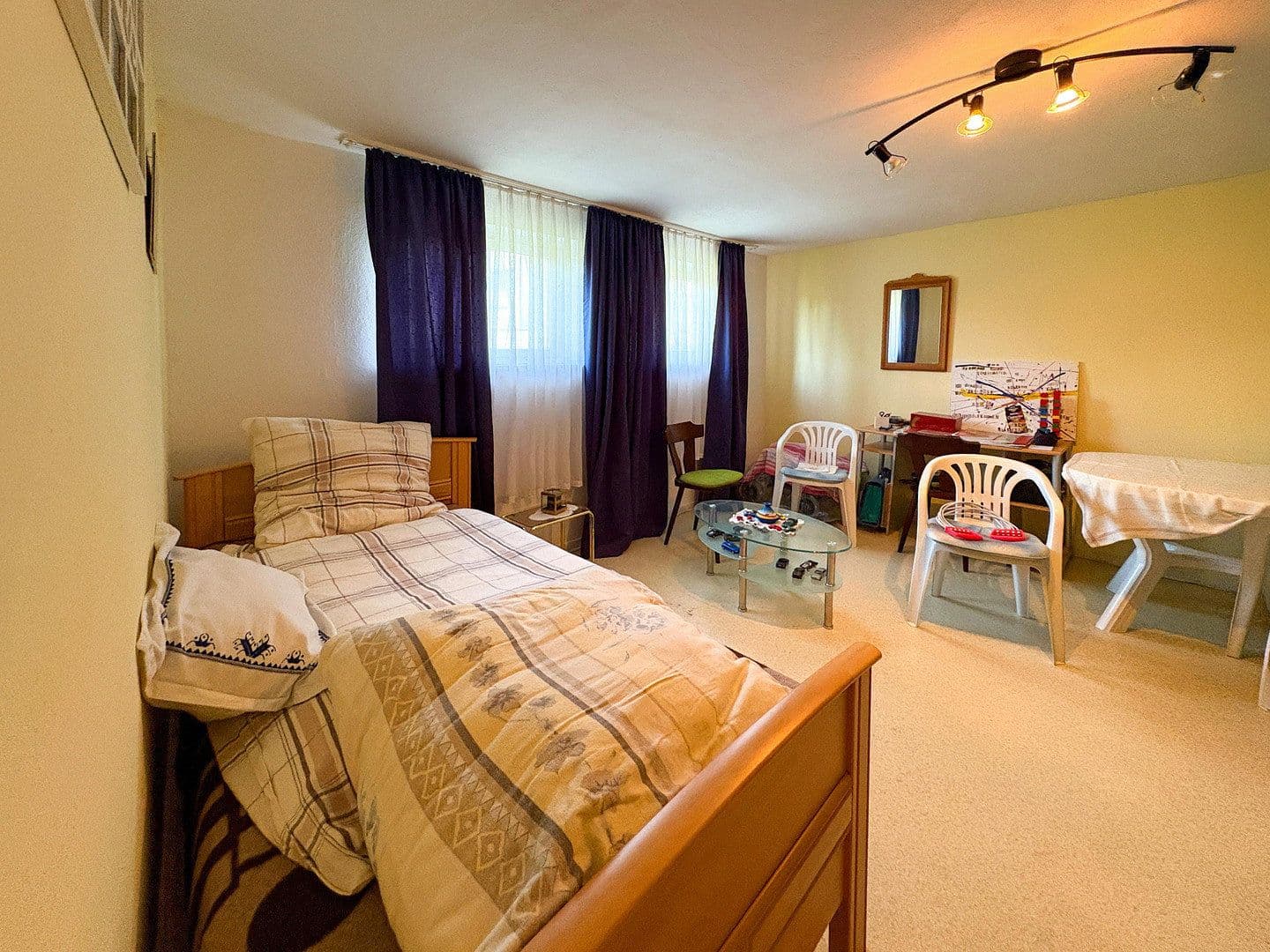 Prodej domu 166 m², pozemek 1.043 m², Hamm (Sieg), Porýní-Falc Prodej domu 166 m², pozemek 1.043 m², Hamm (Sieg), Porýní-Falc