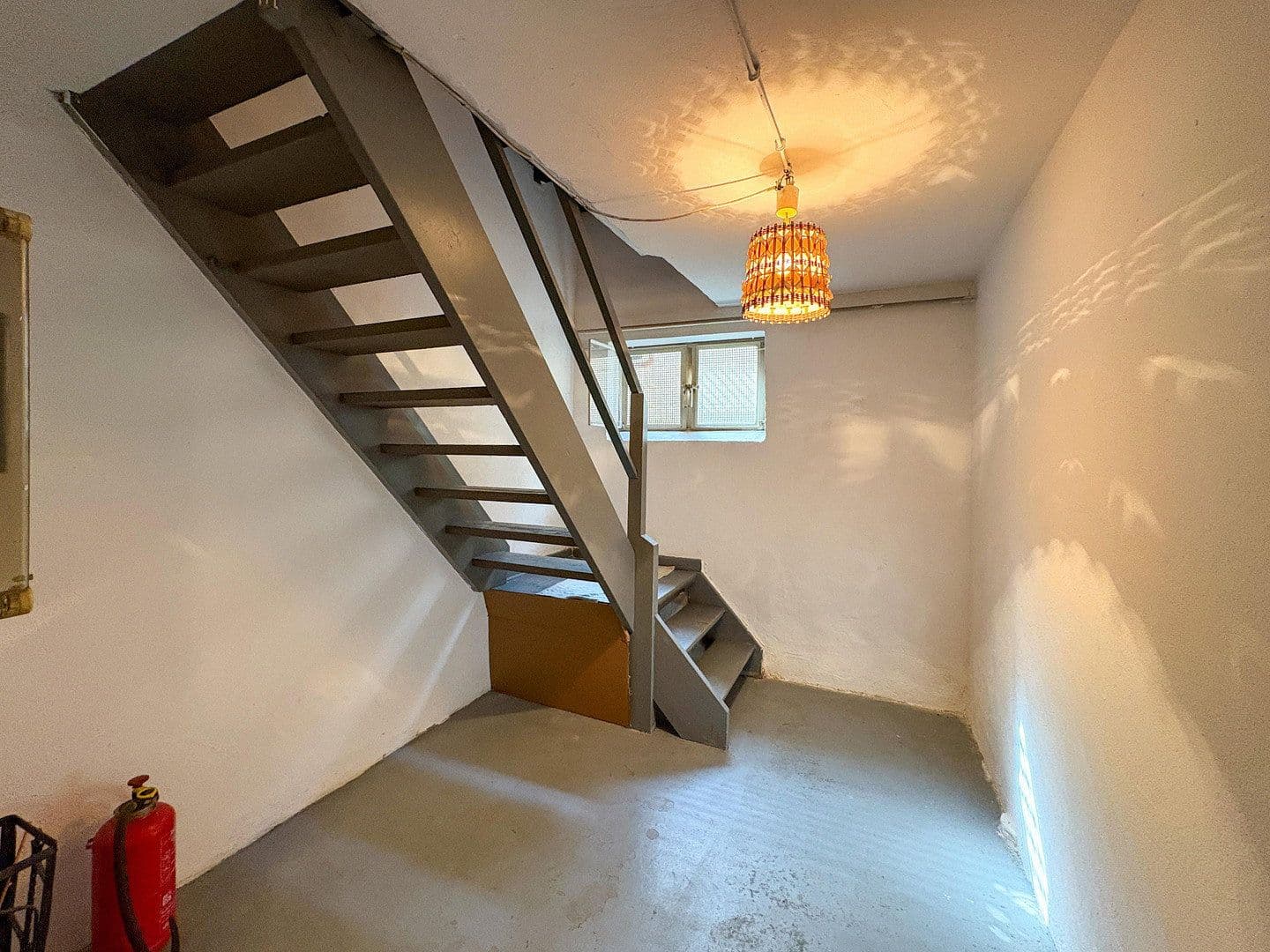 Prodej domu 166 m², pozemek 1.043 m², Hamm (Sieg), Porýní-Falc Prodej domu 166 m², pozemek 1.043 m², Hamm (Sieg), Porýní-Falc