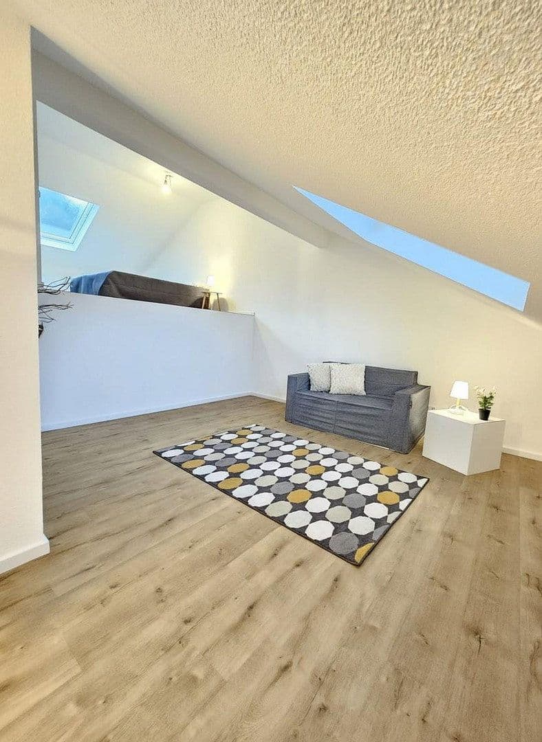 Prodej domu 153 m², pozemek 196 m², Seelbach, Bádensko-Württembersko Prodej domu 153 m², pozemek 196 m², Seelbach, Bádensko-Württembersko
