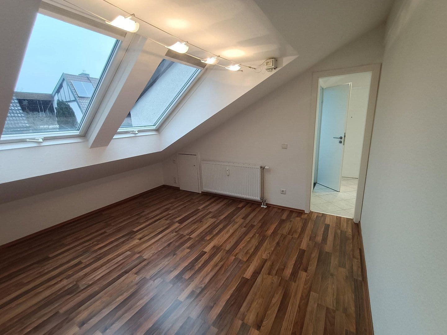 Pronájem bytu 2+1 51 m², Balinger Str. 12, Leonberg, Bádensko-Württembersko Pronájem bytu 2+1 51 m², Balinger Str. 12, Leonberg, Bádensko-Württembersko