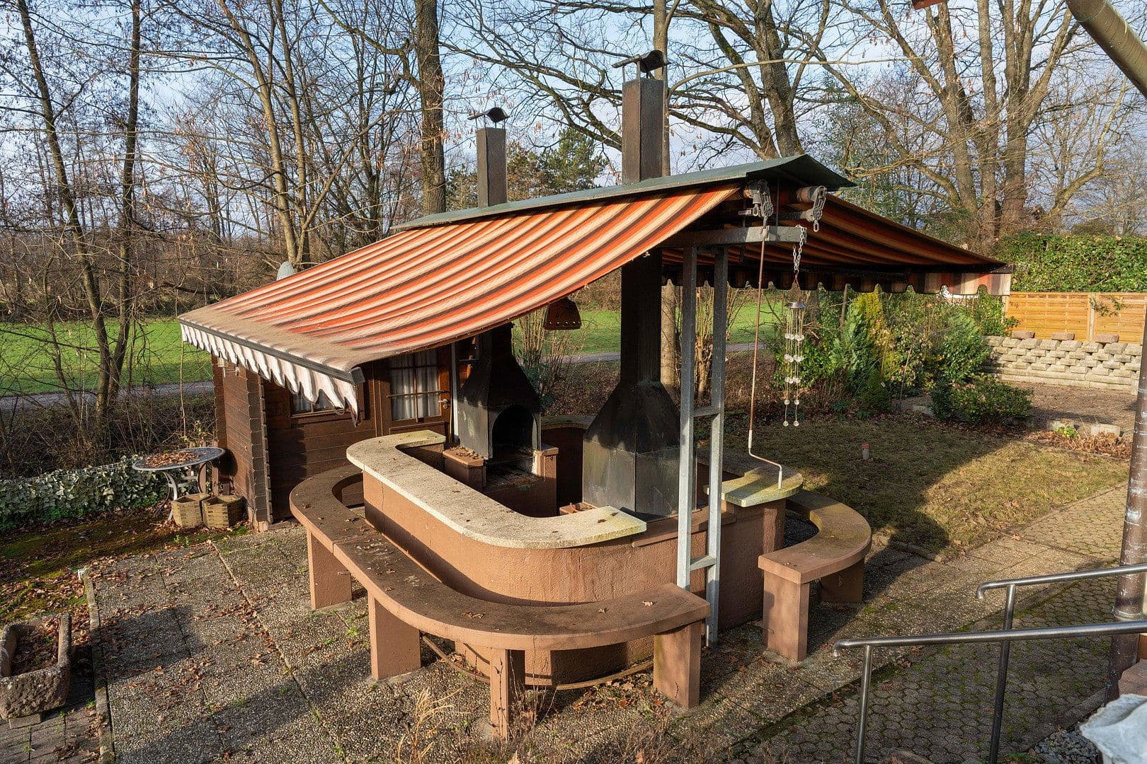 Prodej domu 160 m², pozemek 690 m², Bühl, Bádensko-Württembersko Prodej domu 160 m², pozemek 690 m², Bühl, Bádensko-Württembersko