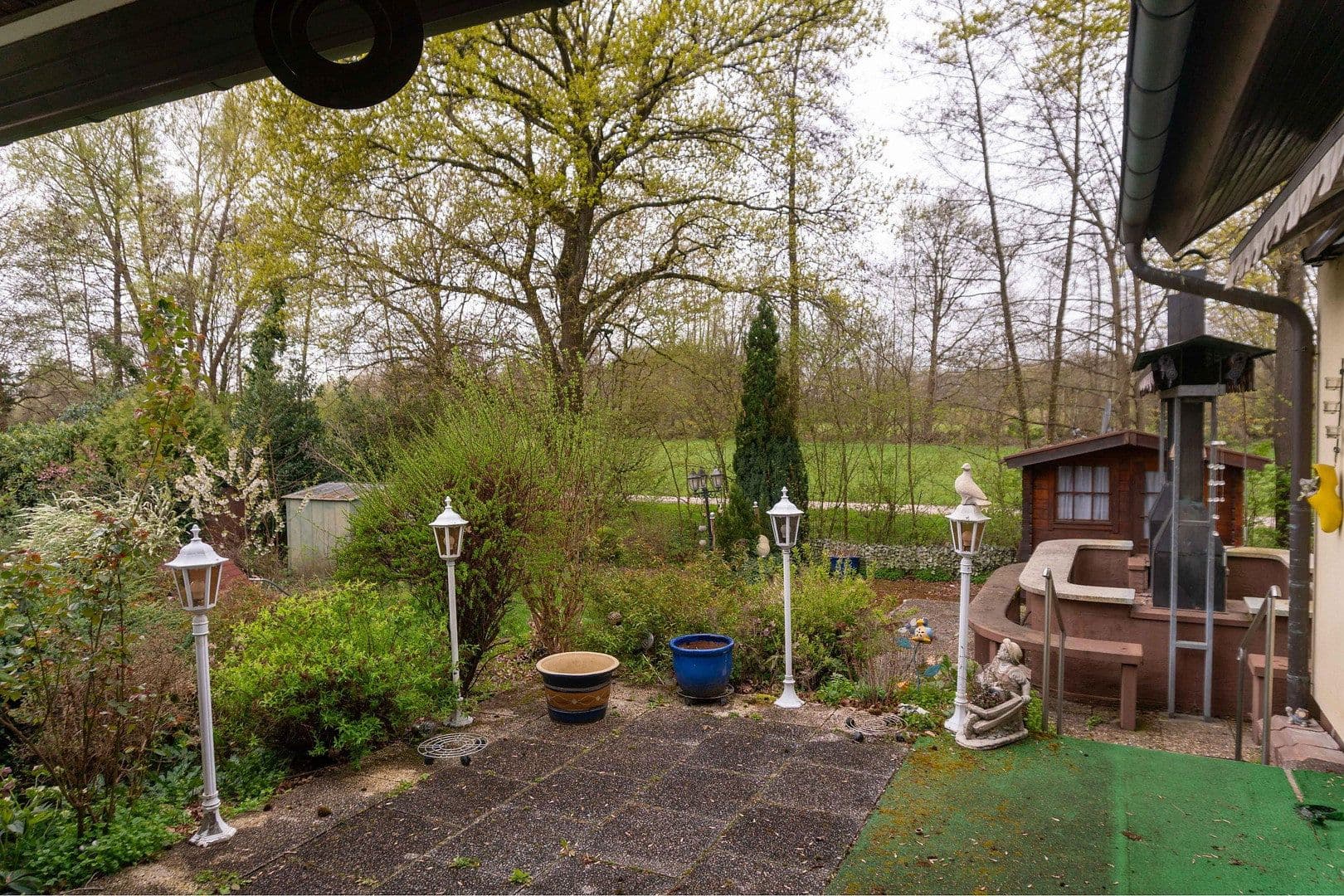 Prodej domu 160 m², pozemek 690 m², Bühl, Bádensko-Württembersko Prodej domu 160 m², pozemek 690 m², Bühl, Bádensko-Württembersko